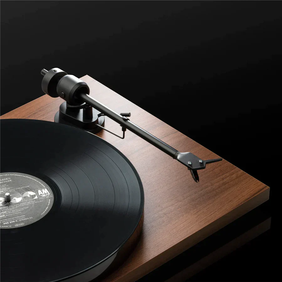 Mission 778X Amplifier, Pro-Ject E1 & Q Acoustics 5040 Floorstanding Speakers