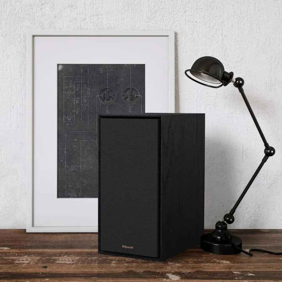 Klipsch R-50PM 120W Active Bookshelf Speakers + Victrola Automatic Bluetooth Turntable